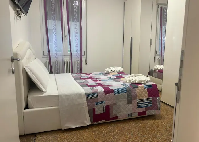 Venice Station Lägenhet *